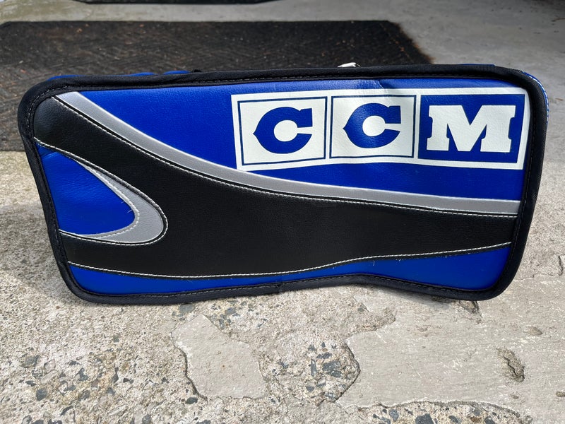 RESERVED CCM Heaton 10 Glove Bundle For @thecatfl