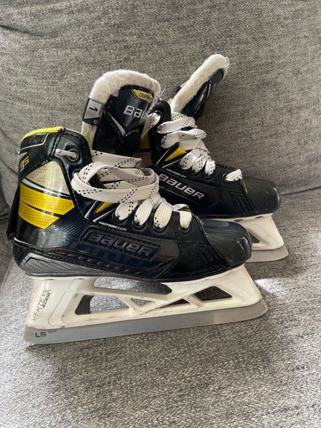 Used Bauer Regular Width Size 1 Supreme 3s Hockey Goalie Skates