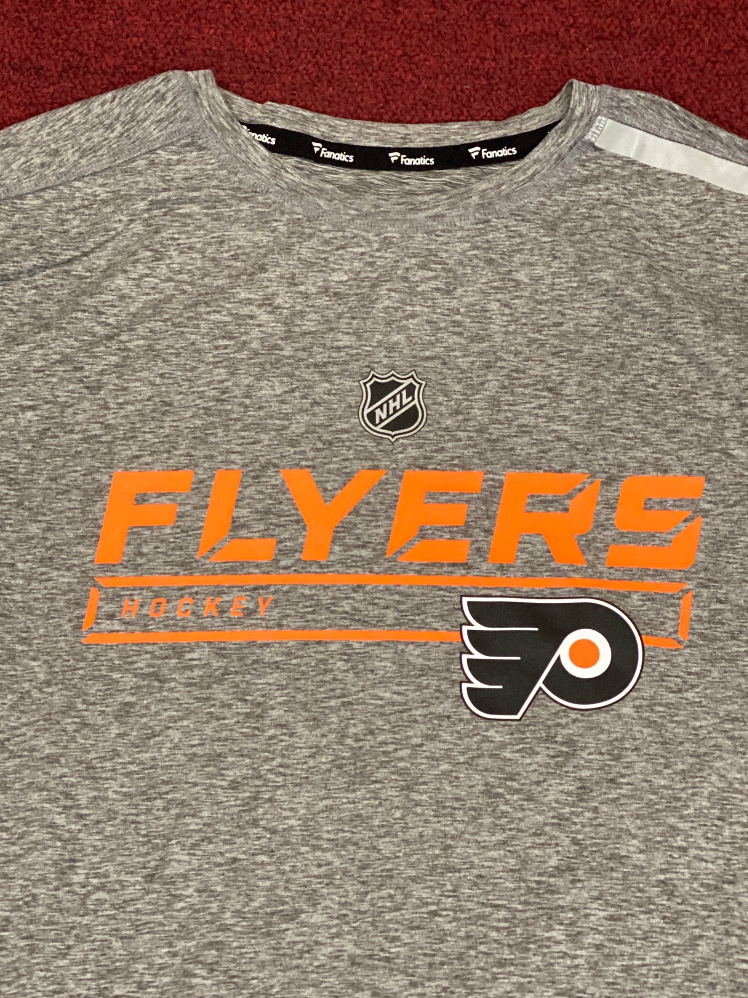 NEW Philadelphia Flyers XXL golf shirt | SidelineSwap