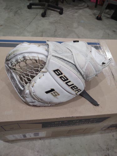 Senior Bauer Supreme 1S Pro Stock