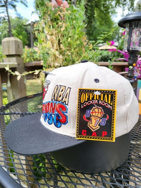 Vintage Starter 1996 Chicago Bulls NBA World Champions Champs Snapback Hat