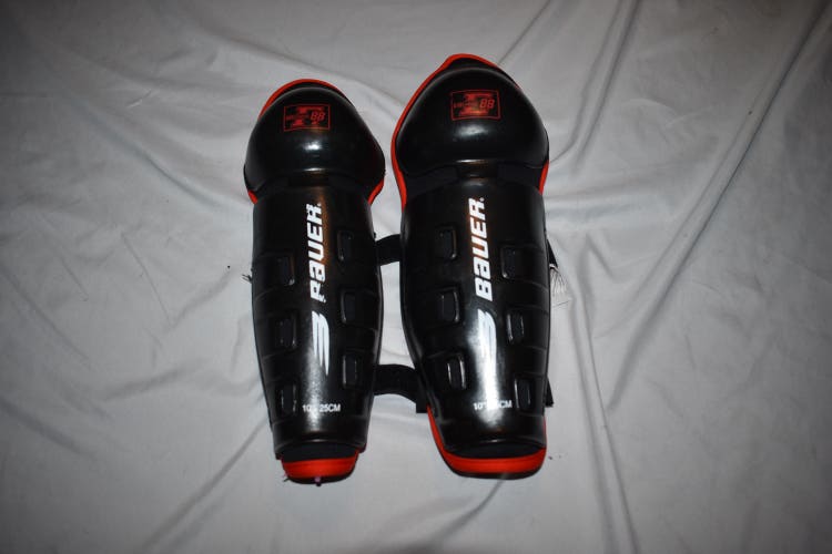 Bauer Lindros 88 Hockey Shin Pads, 10 Inches - Like New!