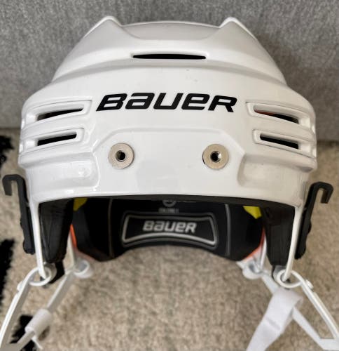 Used Small Bauer  Re-Akt 75 Helmet