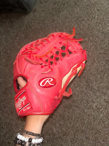 Infield 11.5" Gold Glove Elite Baseball Glove