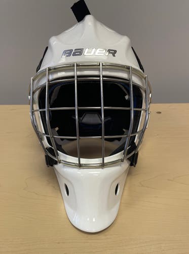 Used Bauer  NME 10 Goalie Mask