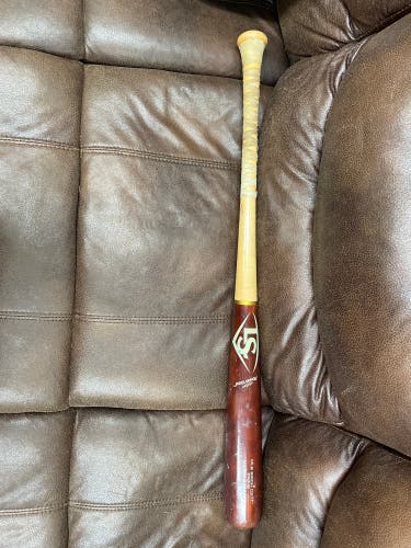 32” Louisville Slugger C271 Prime