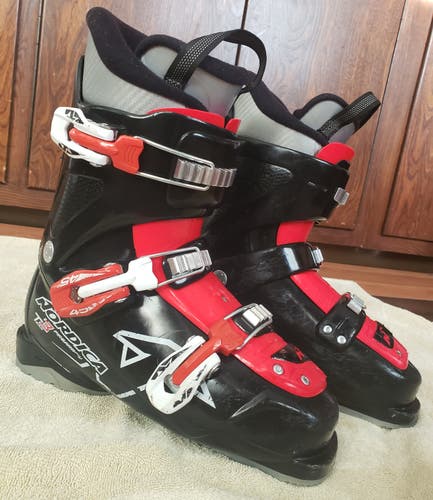 JUNIOR NORDICA FIRE ARROW T-3 Ski Boots BOYS(YOUTH 6-7) 24-25 MONDO *USED* NEW SOLES CLEAN 290mm