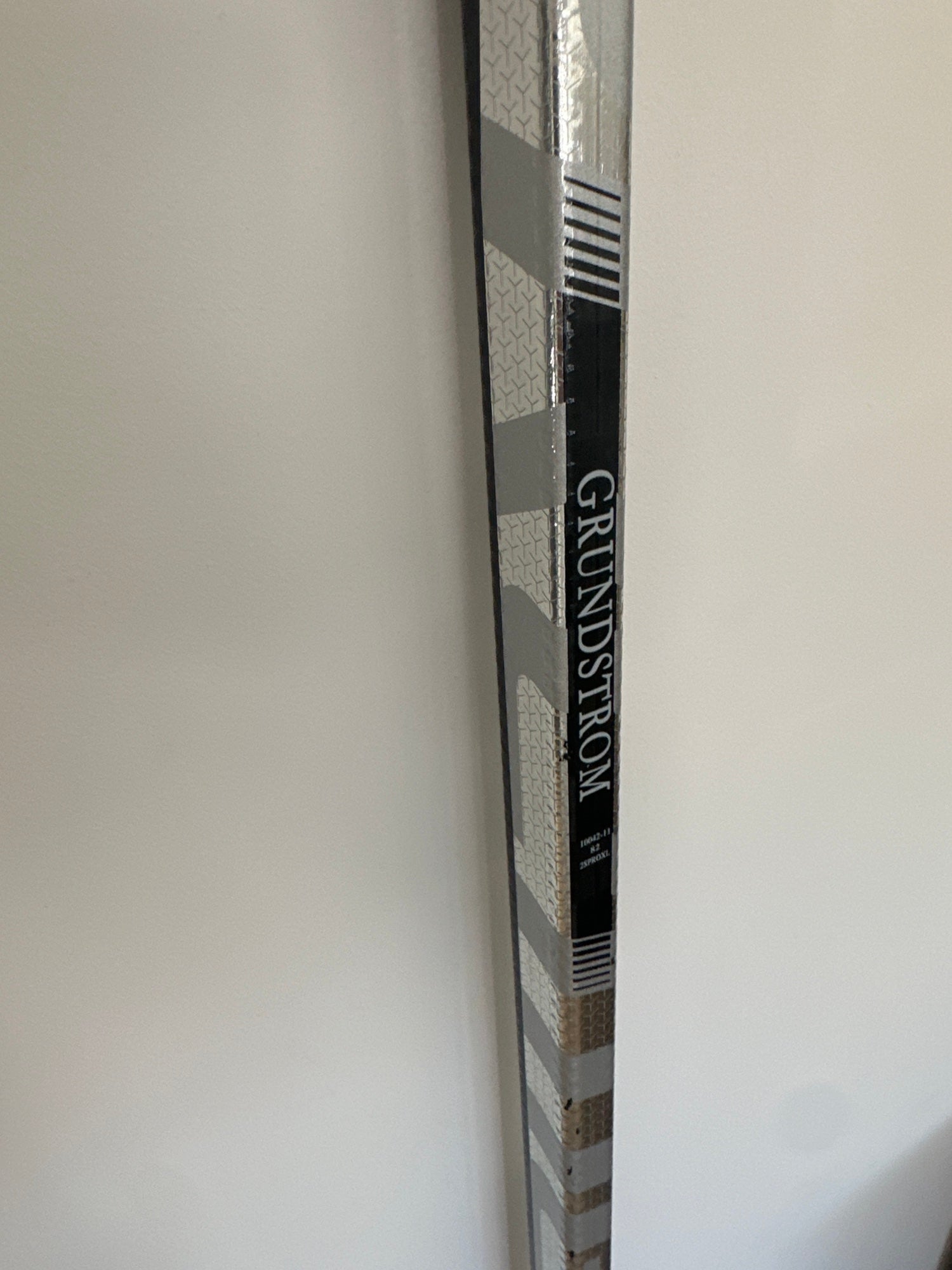 Easton E28 Hockey Stick Lefty for Sale in Yorba Linda, CA - OfferUp