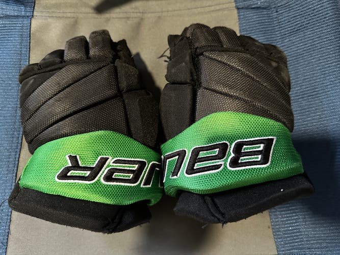 Used Bauer Vapor Pro Team Gloves 11"