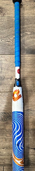 Used DeMarini (-10) 23 oz 33" CF Bat