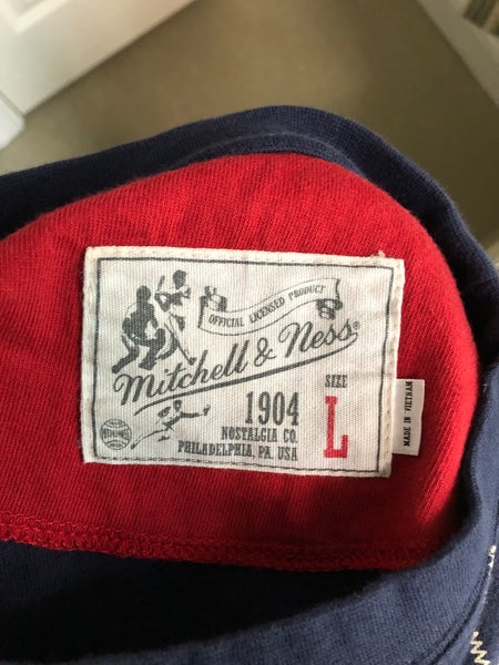 Large Mitchell & Ness Vintage Red Sox T-shirt - MINT!