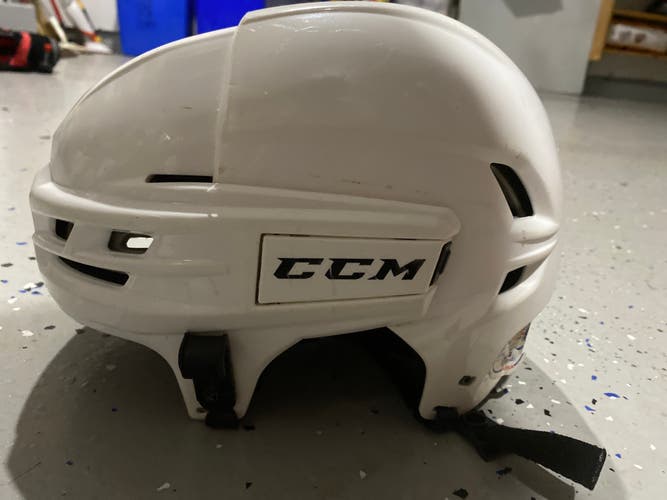 Used Large CCM Tacks 910 Helmet