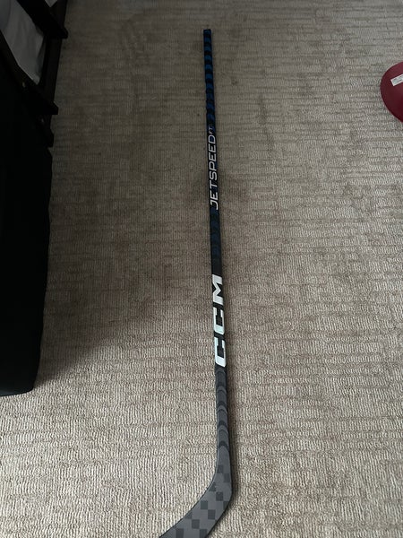 New Right Handed P92 JetSpeed FT5 Pro Hockey Stick