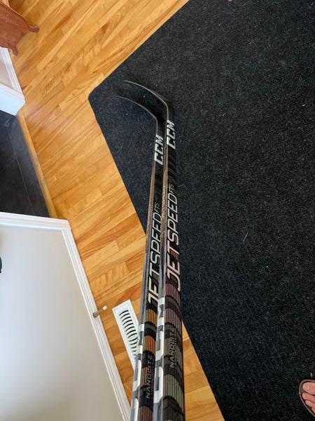 Senior Right Handed P29 Pro Stock JetSpeed FT5 Pro Hockey Stick