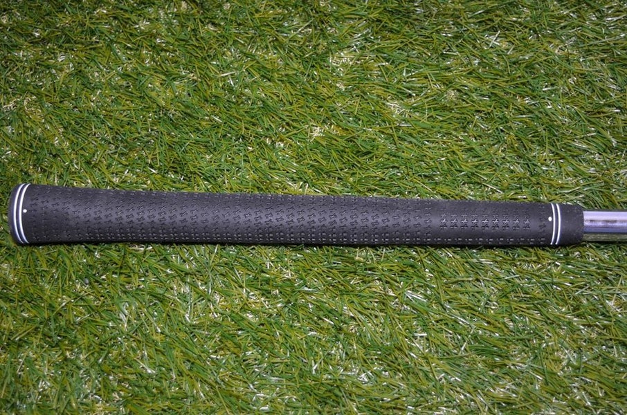 Taylormade	Tour Cleek	16* Wood	RH	41"	Steel	Regular	New Grip