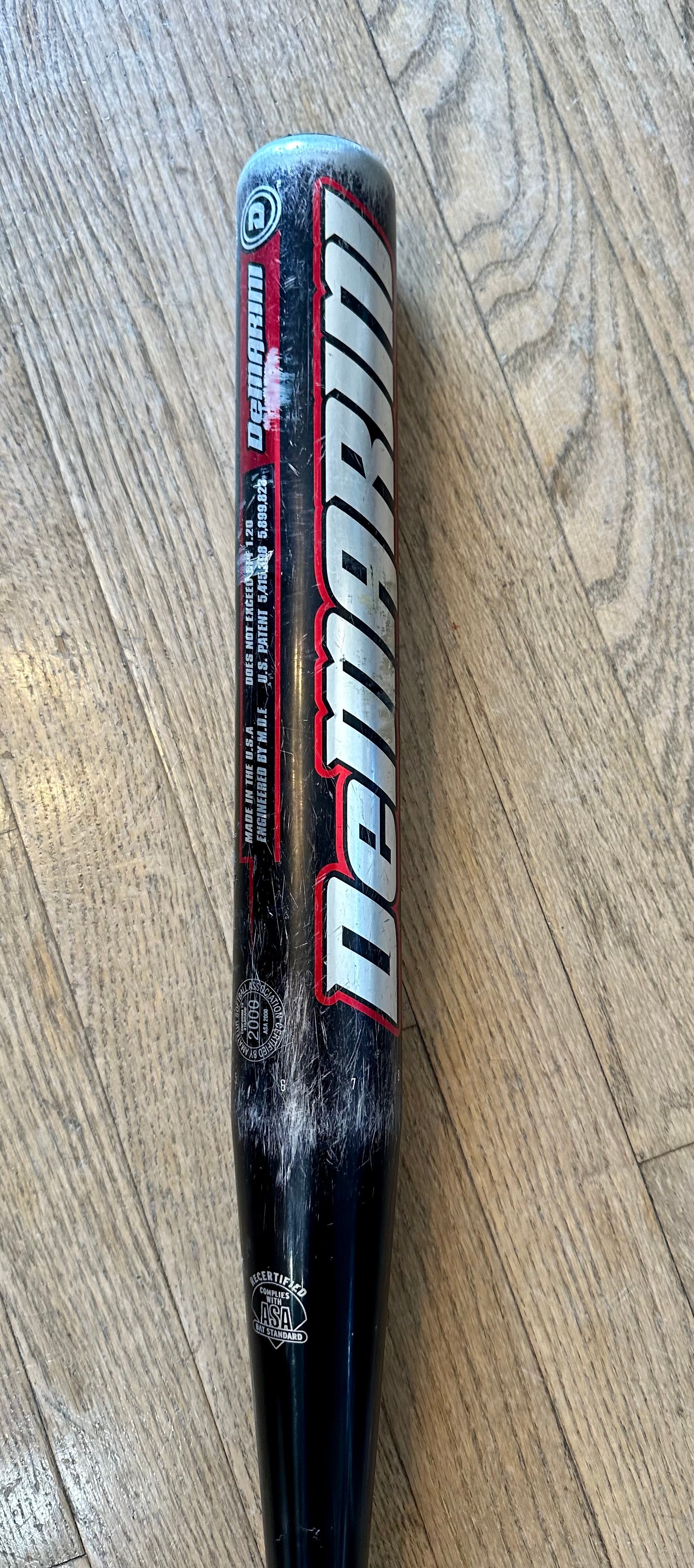 Batte Softball DeMarini Distance 34" 28 Oz – Double Paroi, Modèle ASA2000