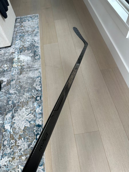Used Intermediate Bauer Left Hand Vapor Hyperlite Hockey Stick P92 Pro Stock *NEED GONE ASAP*