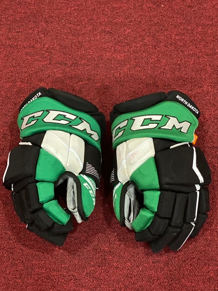 University Of North Dakota CCM Jetspeed 14" Pro Stock Gloves Item#UNDG7