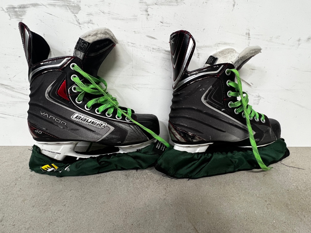 Used Bauer Regular Width Size 5 Vapor 1X Hockey Goalie Skates