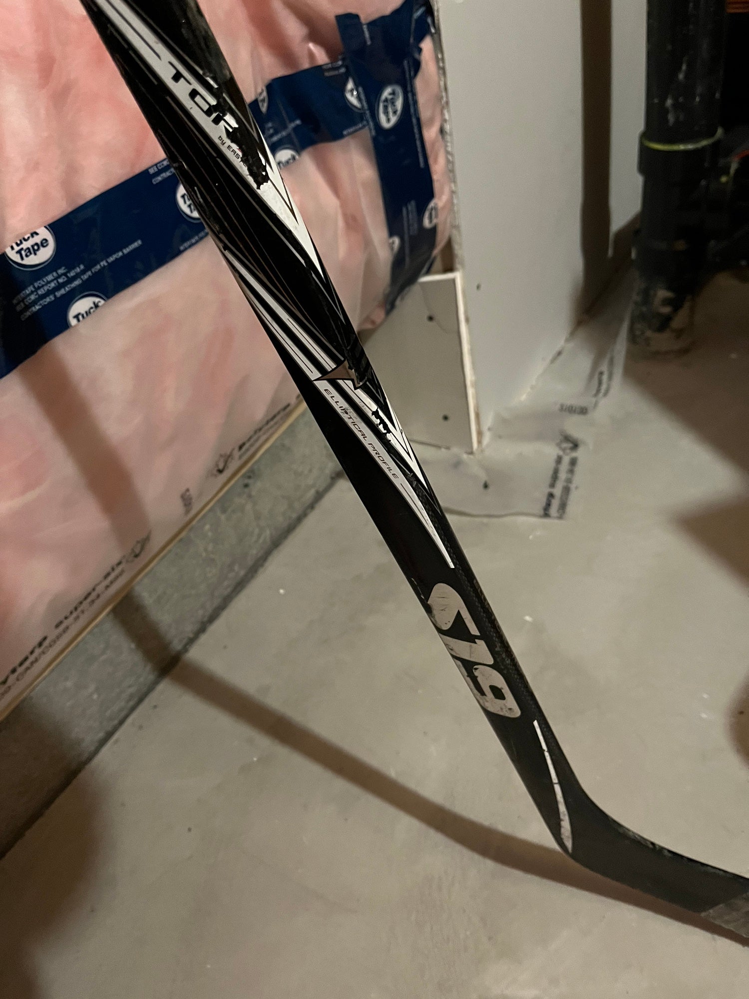 Easton S19 Left handed Hockey Stick