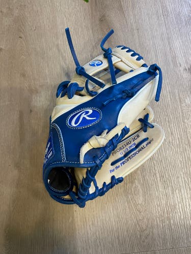 Used 2022 Right Hand Throw 11.5" Heart of the Hide Contour Fit Baseball Glove