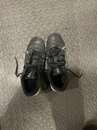 Black Kid's 4Y Low Top Vapor Ultrafly 3 baseball Cleats