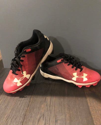 Pink Kid's Molded Cleats Low Top