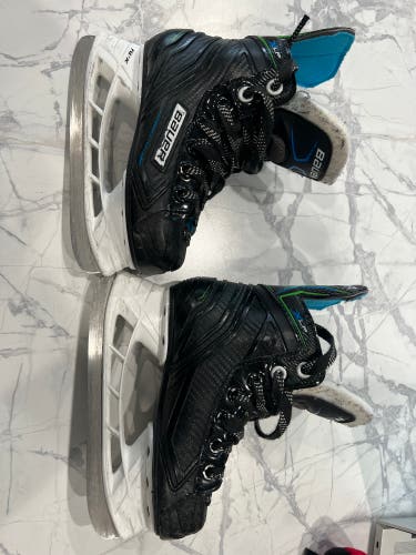 Youth Size 11 Bauer XLP Skates