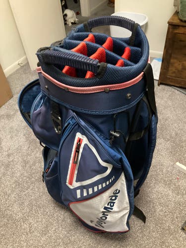 Taylor made golf bag