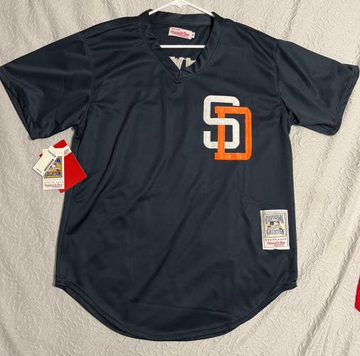 Tony Gwynn San Diego Padres Mitchell & Ness Cooperstown SIZE 50 NWT