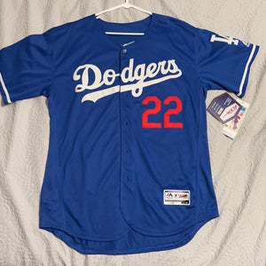 Majestic Cool Base Los Angeles Dodgers Clayton Kershaw Home Blue