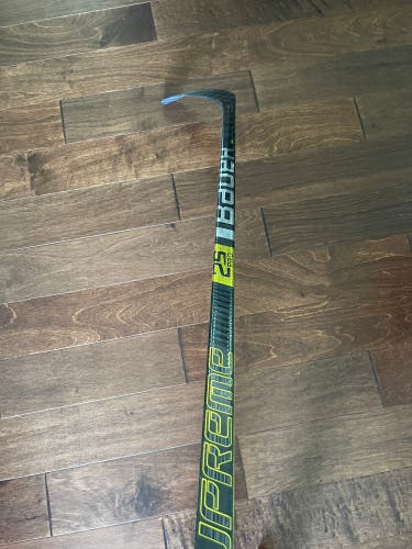 Jack Eichel NHL Pro Stock Supreme 2S Pro Hockey Stick