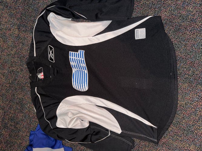 Black Used Size 56 Men's Reebok Jersey OHL