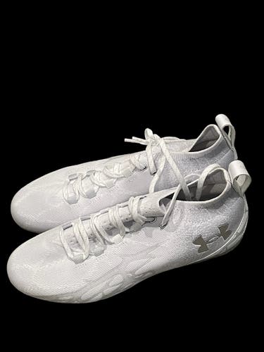 White Adult New Men's Size 11 Under Armour Low Top Command Pro