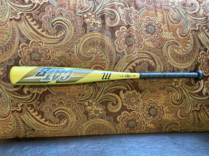 Used USSSA Certified Special Edition Gold Marucci Alloy CAT 8 Bat (-10) 20 oz 30"