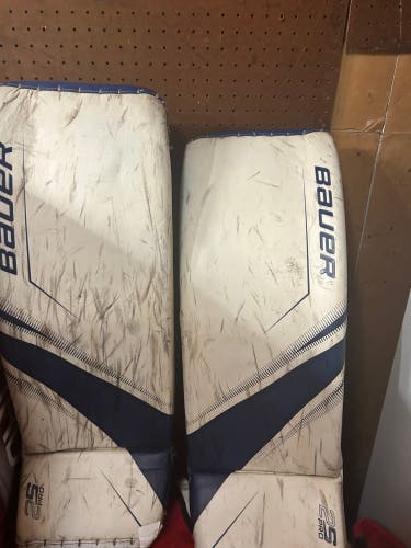 33" Bauer  Supreme 2S Pro Goalie Leg Pads