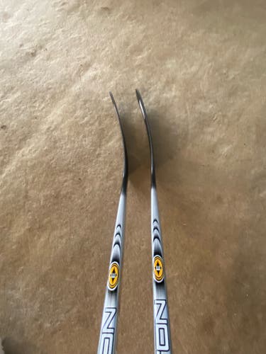 New Senior Bauer Easton Synergy RH 70 Flex PM9 Stick (ONLY 1 STICK)