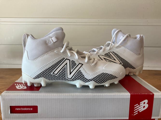 White New Molded Cleats Mid Top Freeze
