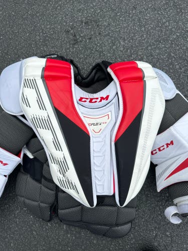 Used Large CCM  Extreme flex 5.9 Goalie Chest Protector