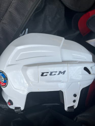 New  CCM  FL3DS Helmet Jr