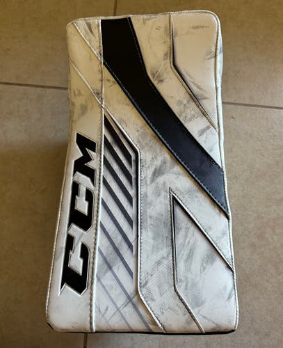Regular CCM Axis Pro Stock Blocker