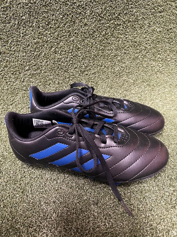 Adidas Goletto VIII Soccer Cleats (10724)