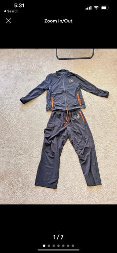Philadelphia Flyers Full Track Suit - Large