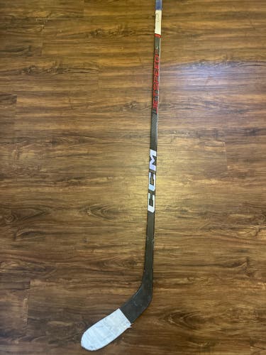 Intermediate Right Handed P28 JetSpeed FT6 Pro Hockey Stick