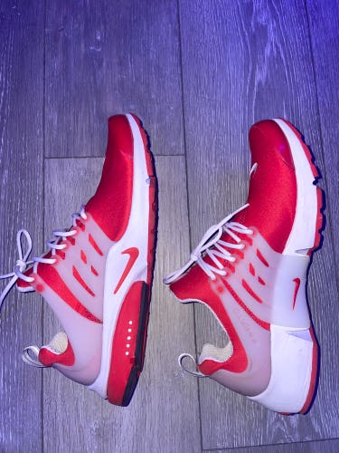 Red Men's Size Men's 10.5 (W 11.5) Nike