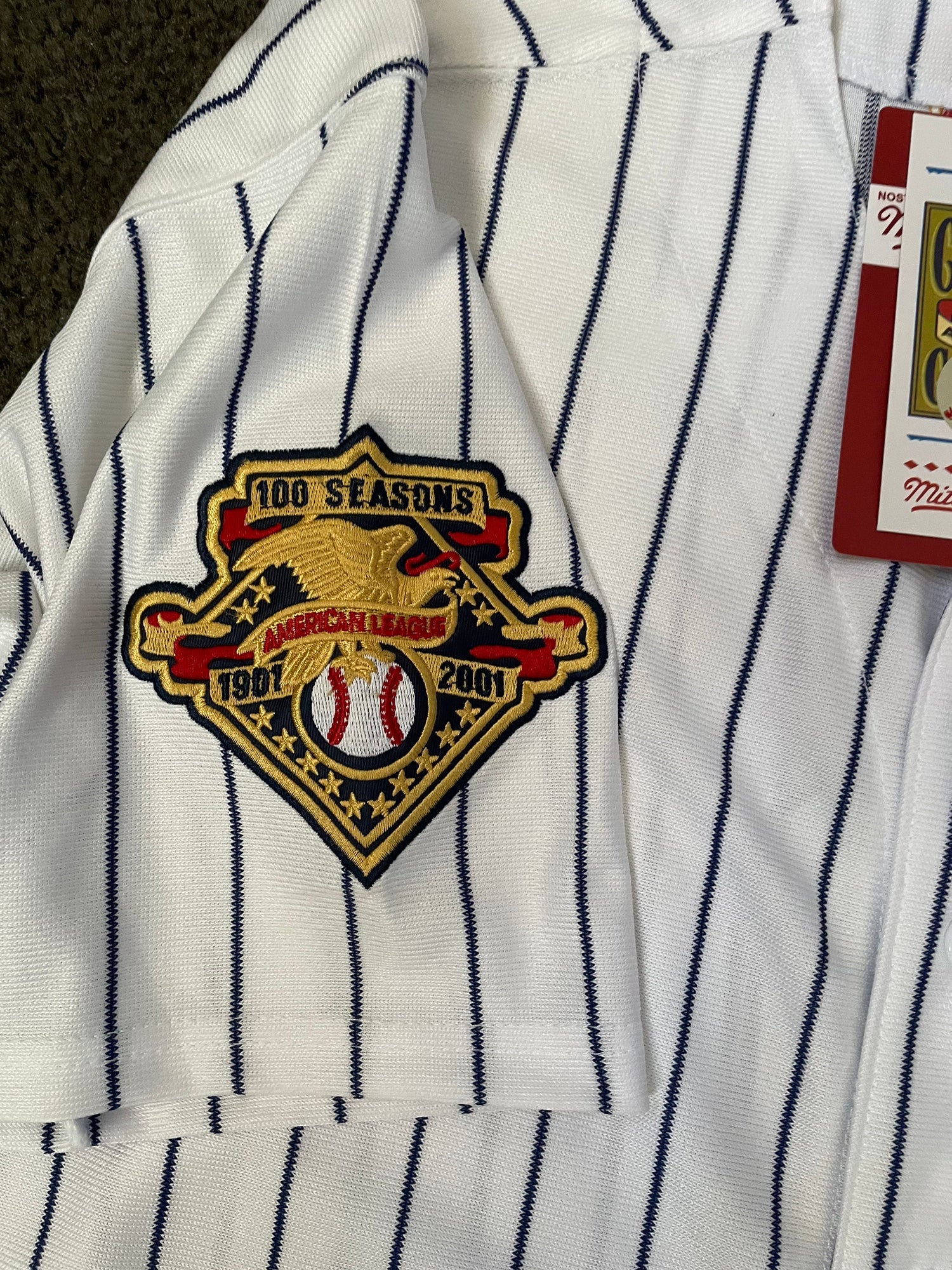 New York Yankees 2001 World Series Derek Jeter Jersey