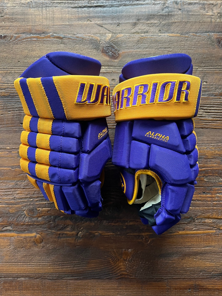 Warrior Alpha Kings Reverse Retro Gloves