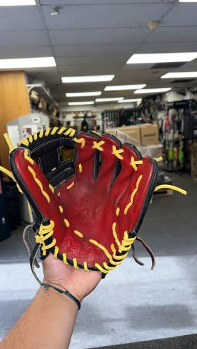 Used Right Hand Throw 11.5" Heart of the Hide Baseball Glove