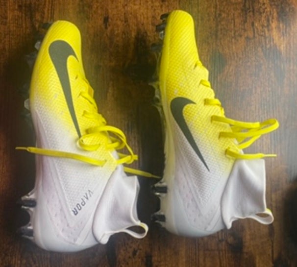 Nike Vapor Untouchable 3 Pro Football Cleat in Yellow for Men