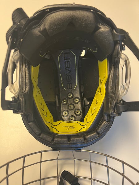 Used XS Bauer Helmet